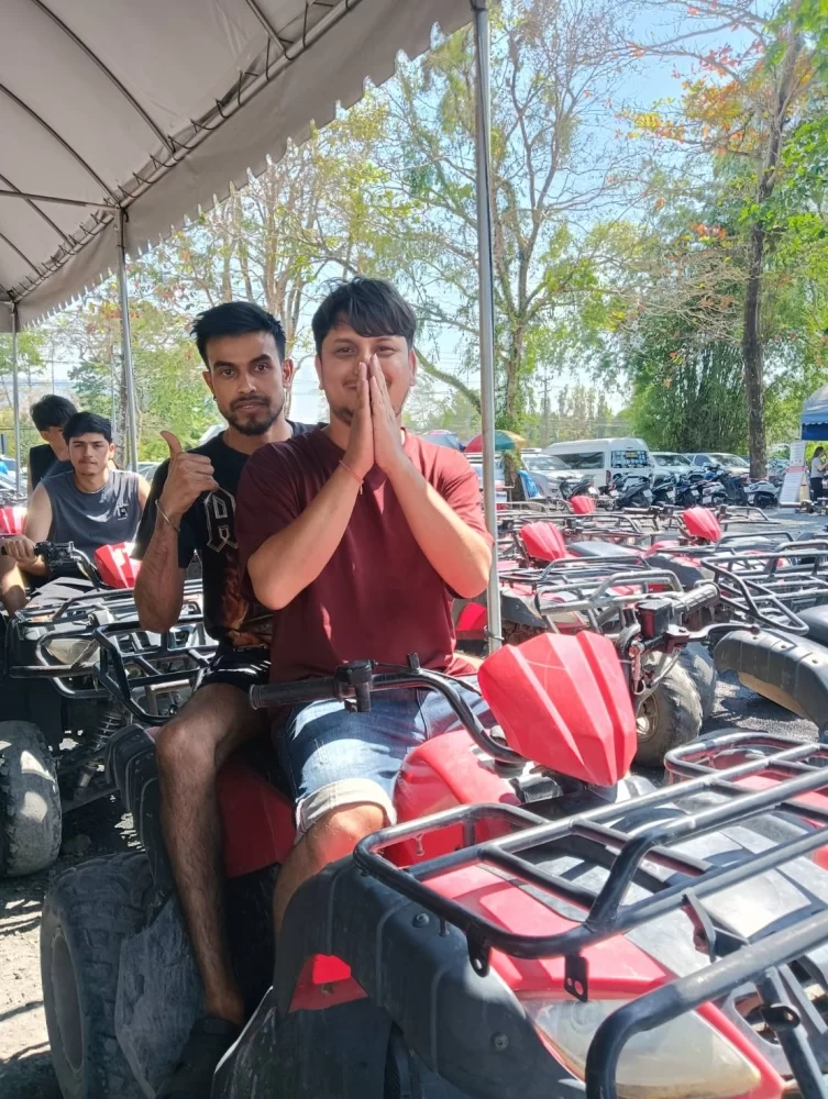 เหมารถตู้พร้อมคนขับประเวศ